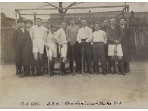 Dobová fotografie BZK vs. Lawn Tennis Praha, 1920 (1)