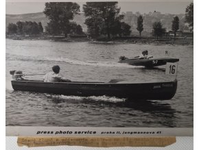 Tiskové foto, závod člunů 1933DSC 8654