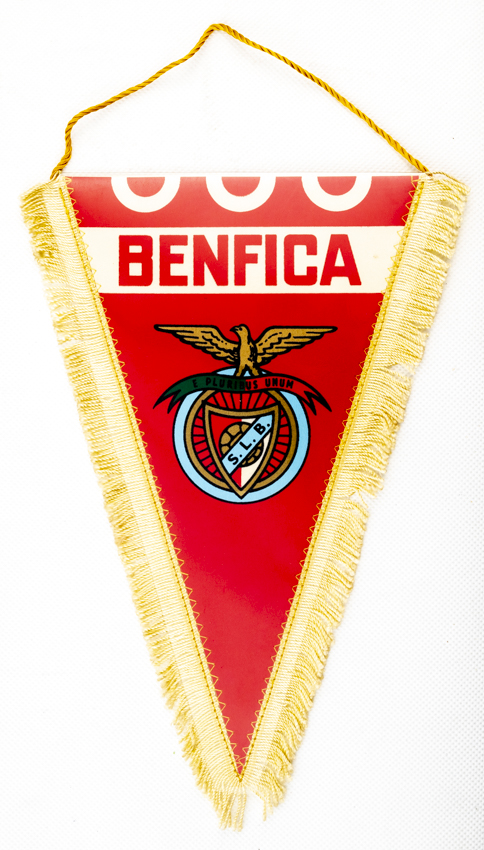 Klubová vlajka Benfica, S.L.B.