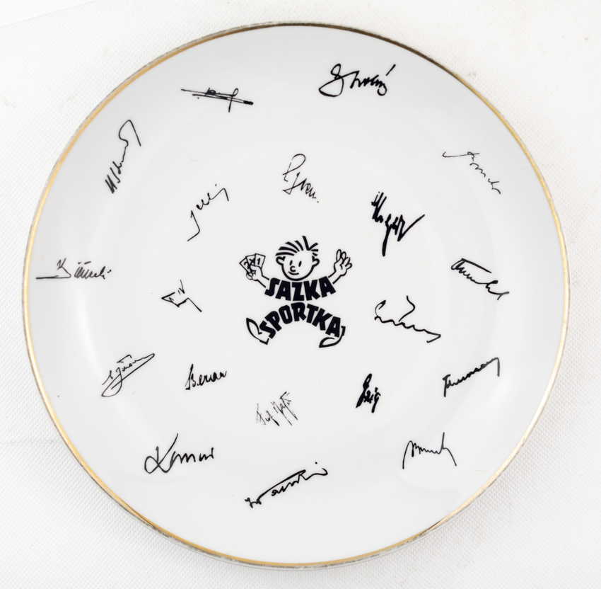 Porcelánový talíř SAZKA - SPORTKA, podpisy sportovců