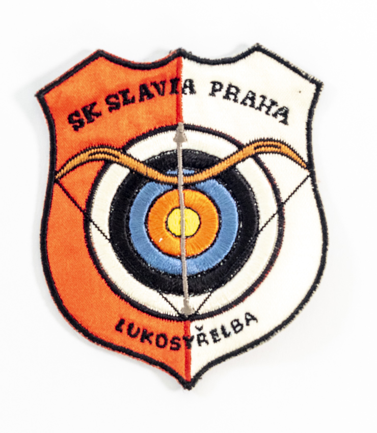 Nášivka SK Slavia Praha, lukostřelba