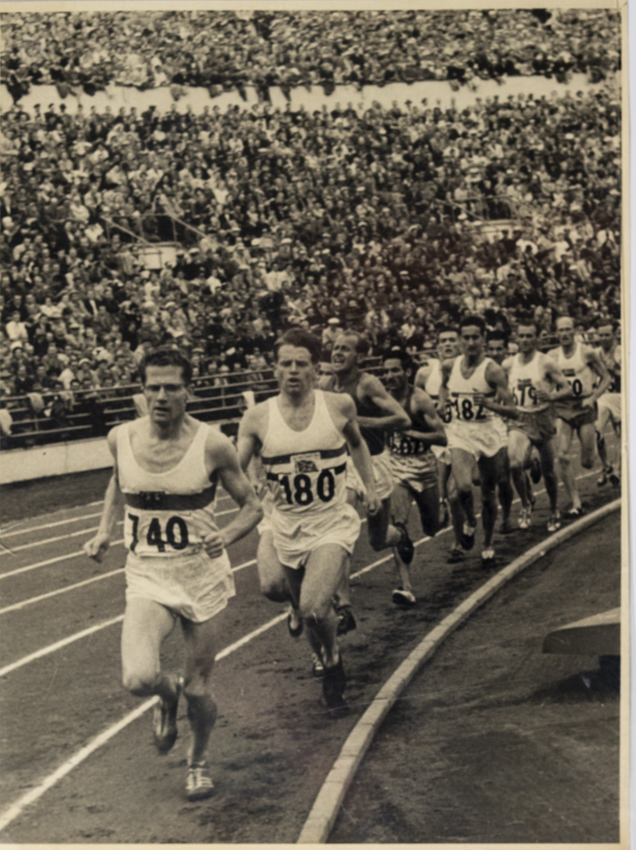 Fotografie , Emil Zátopek při závodu