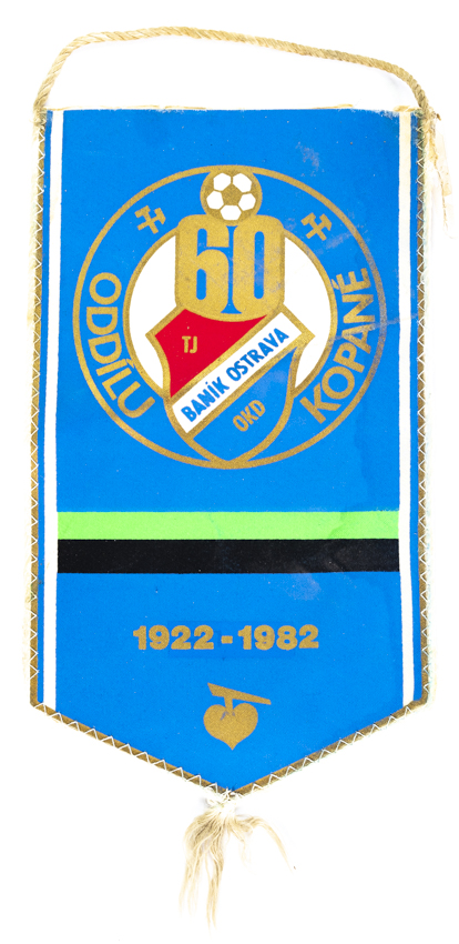 Vlajka Baník Ostrava, 60 let, 1922-1982