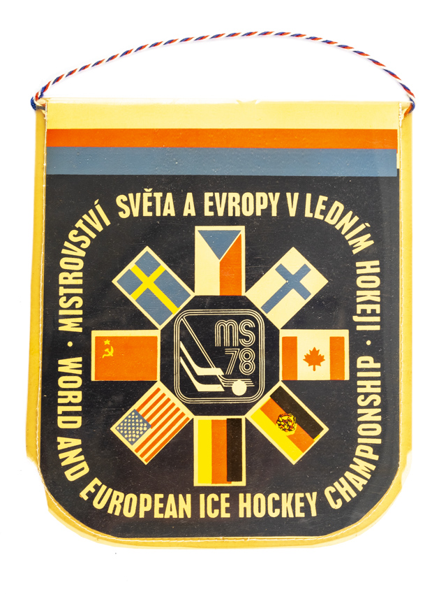 Vlajka klubová MS hokej 1978 Praha velká II