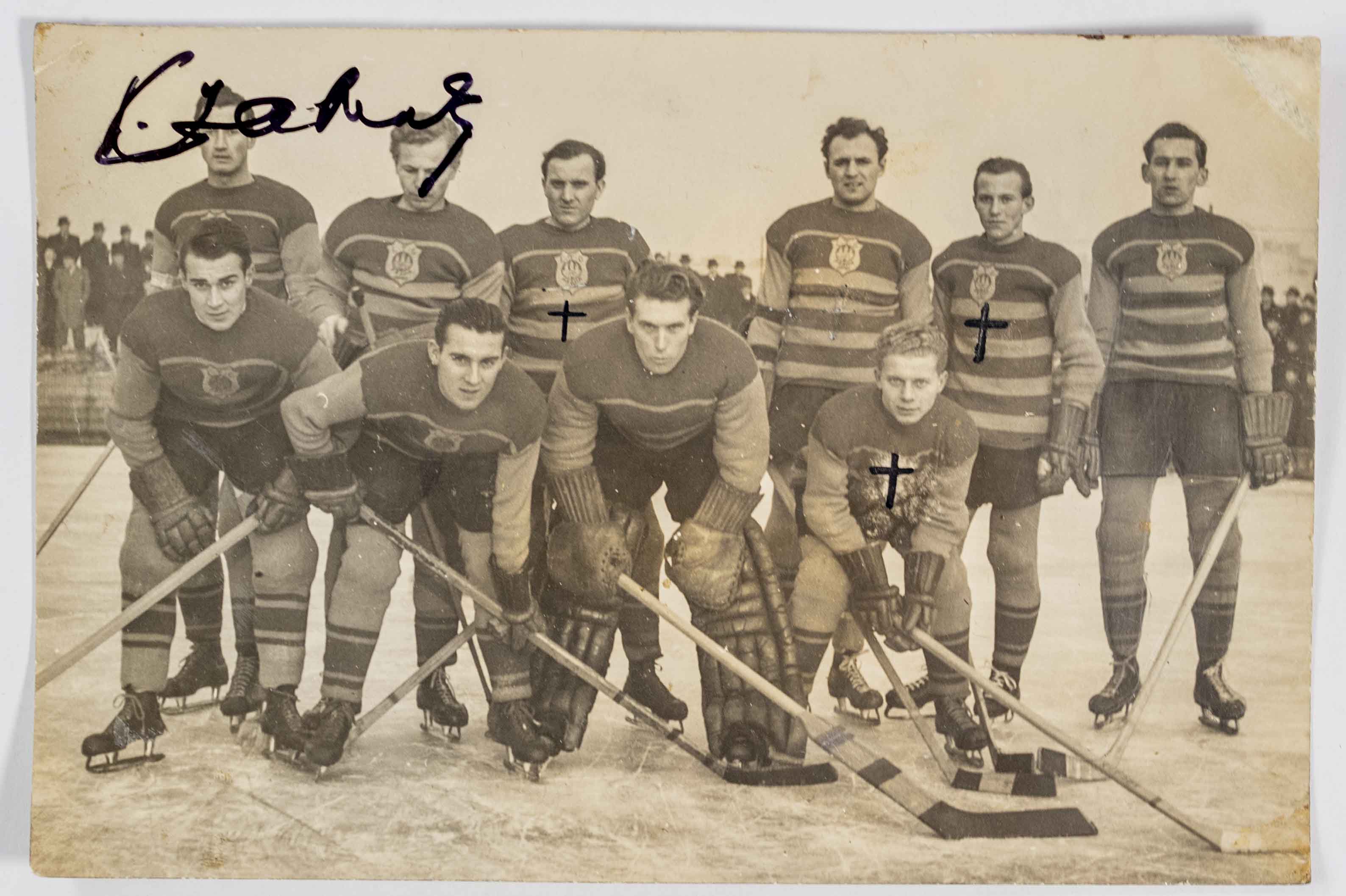 Fotografie - hokejový tým LTC, 1941