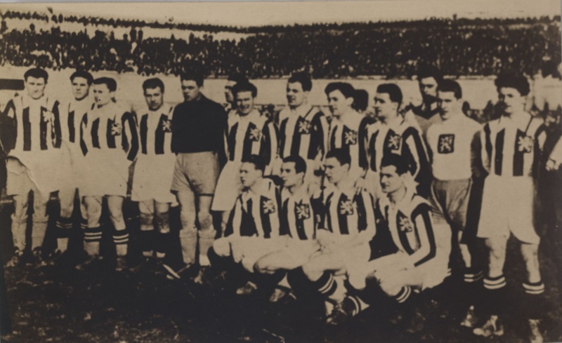 Dobová fotografie fotbalového týmu ČSR 1931