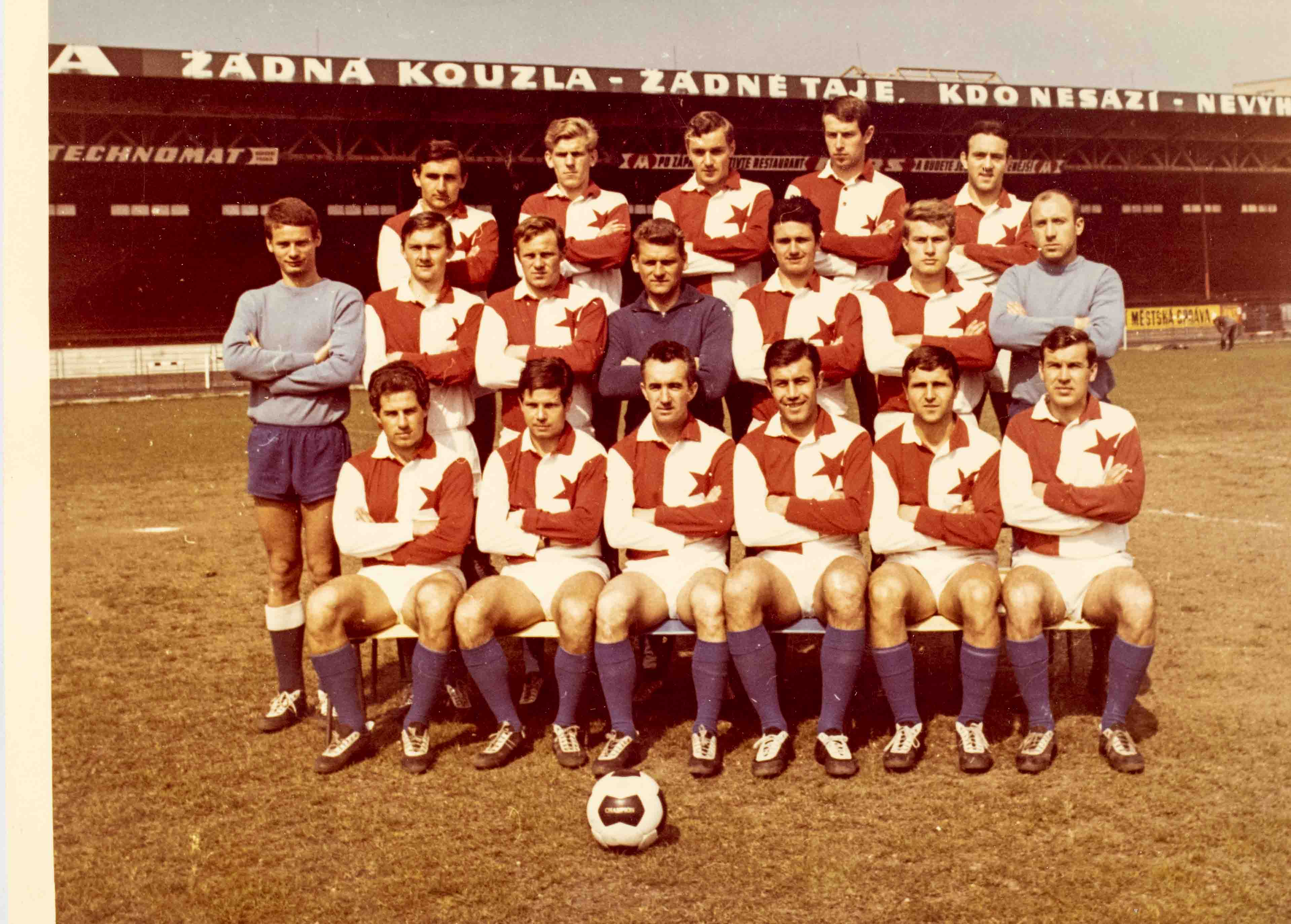 Fotografie, SK Slavia Praha, 3, autogramy