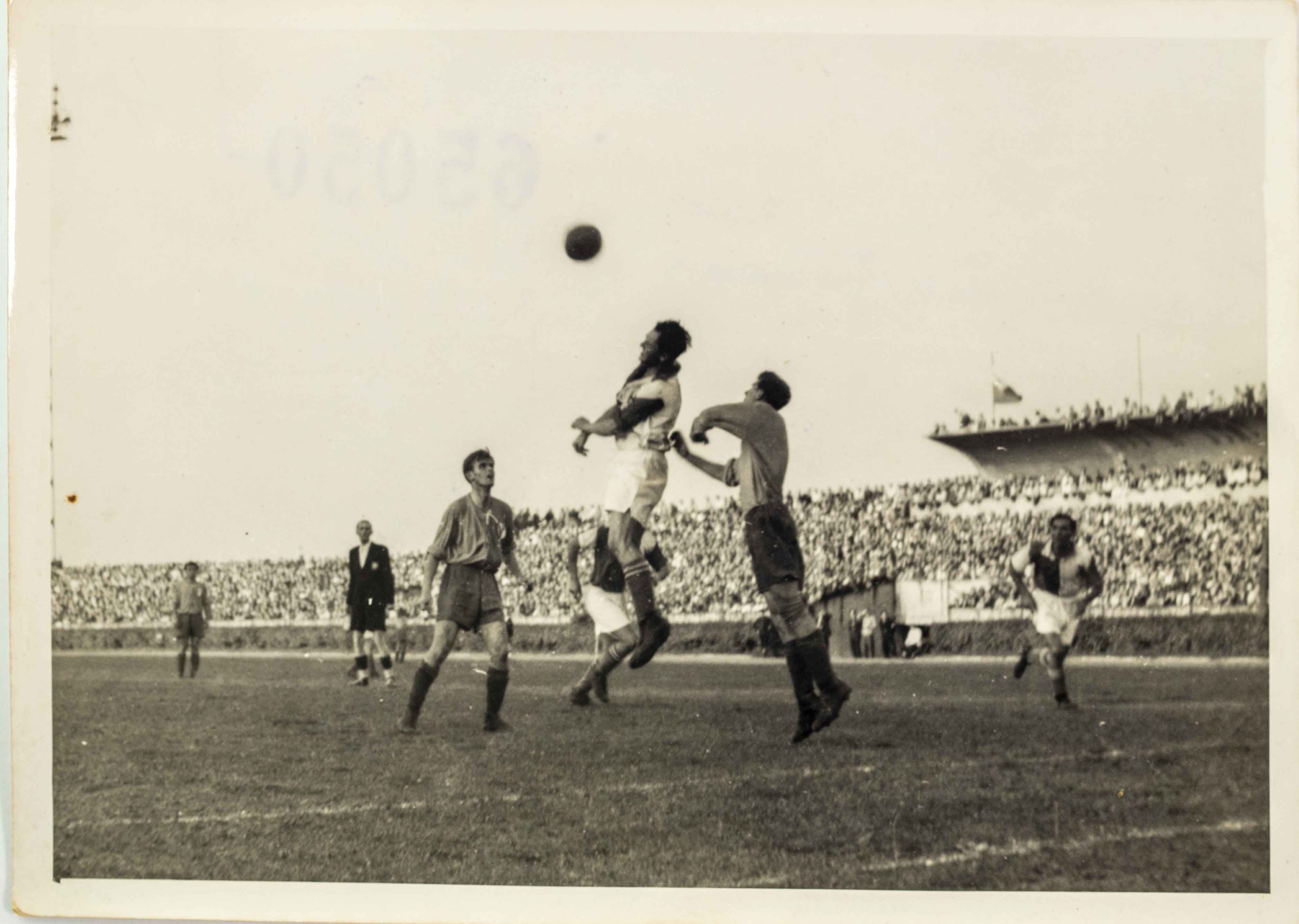 Dobová fotografie, Bican zasahuje, ČTK