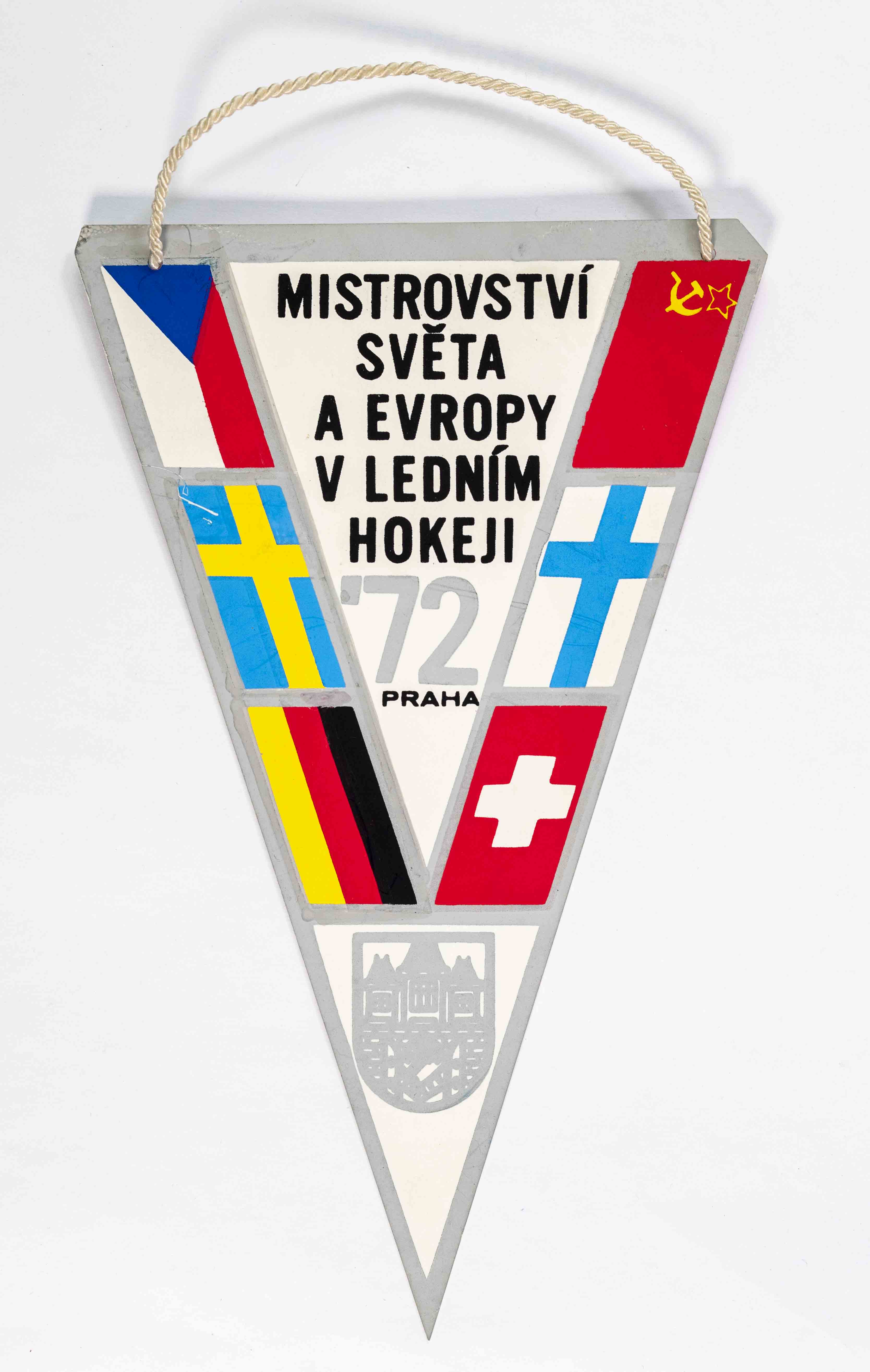 Vlajka MS hokej 1972, Praha (2)