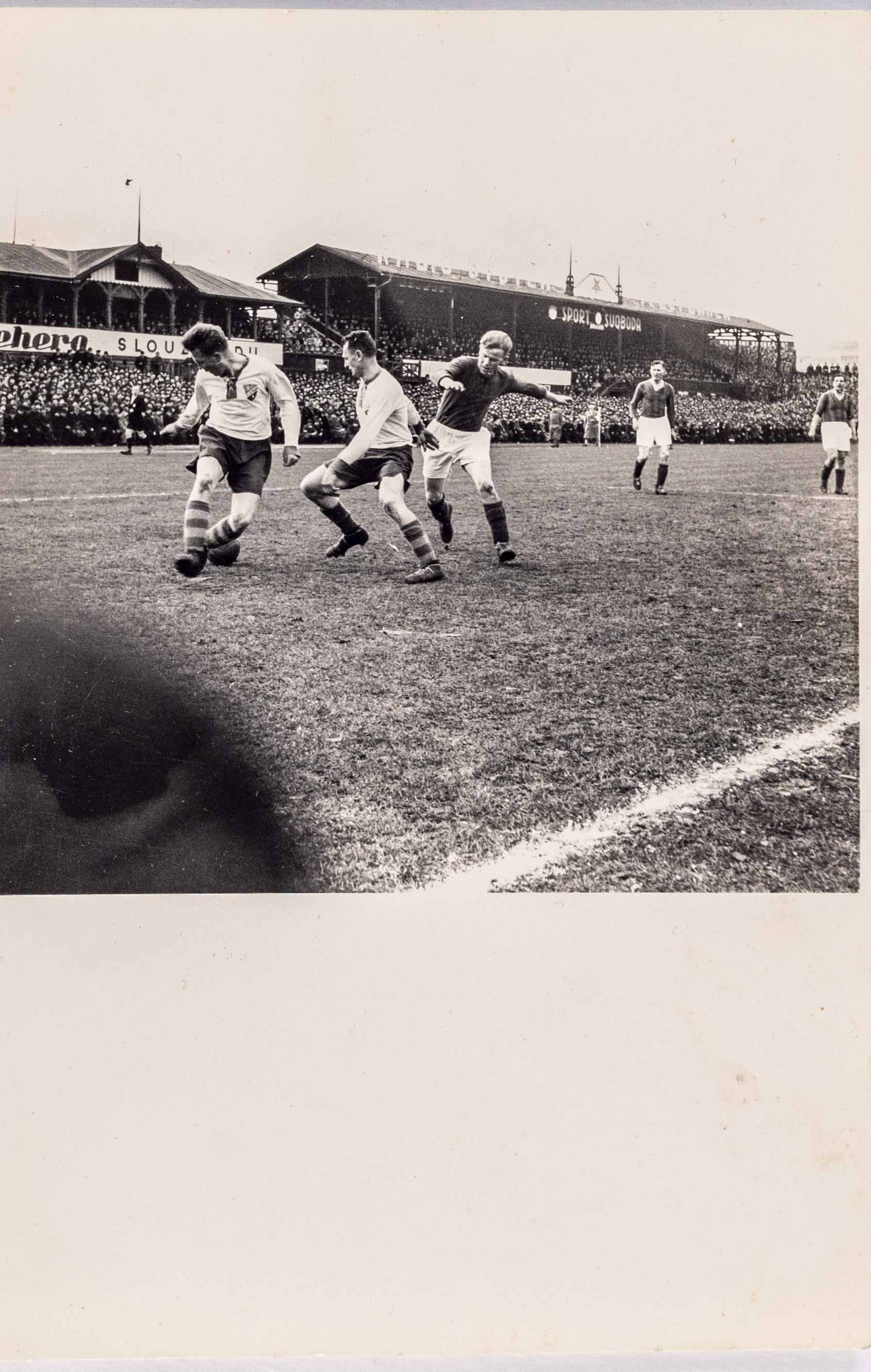 Fotografie, fotbal, Souboj na Letné 1941