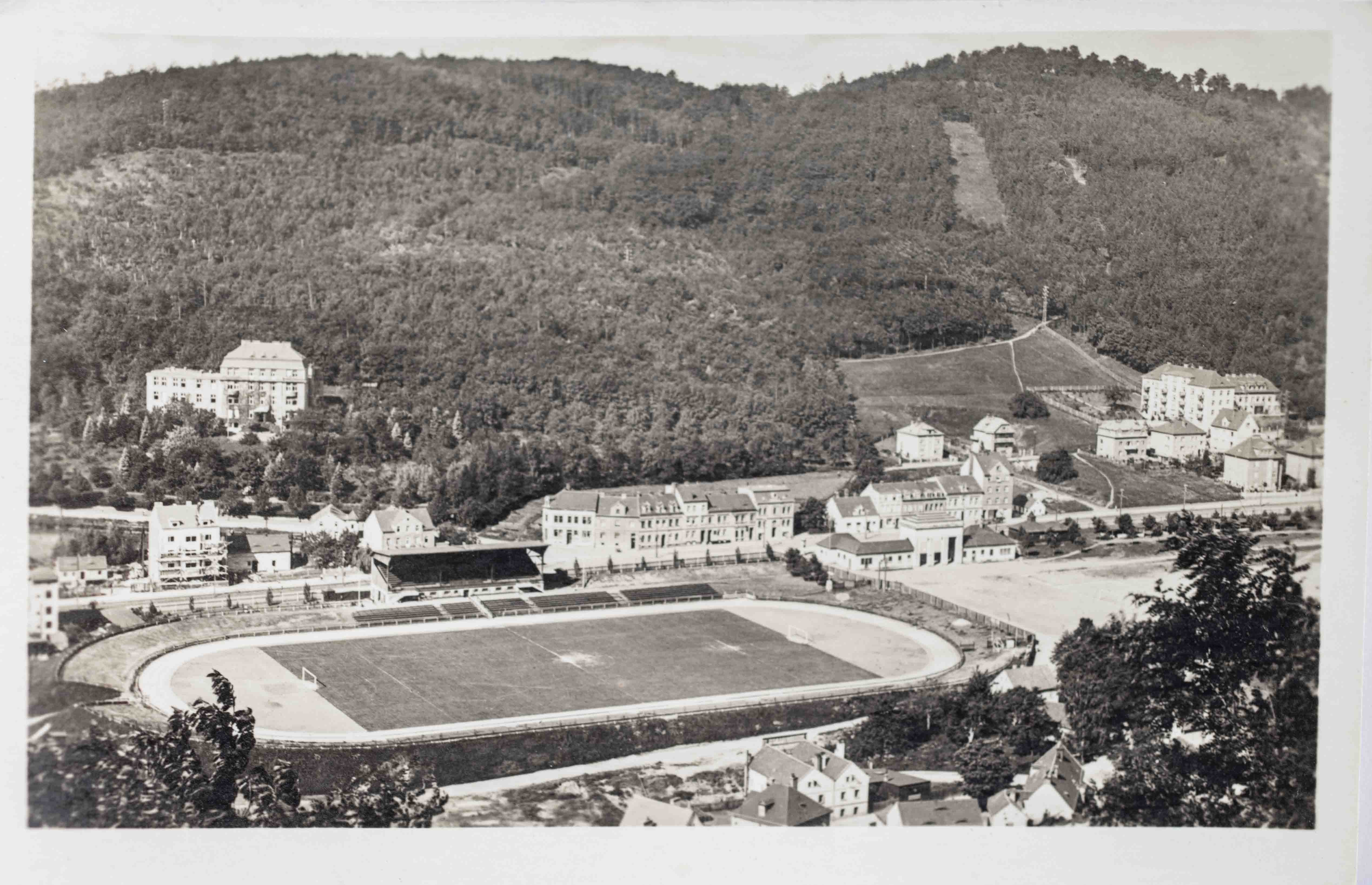 Pohlednice stadion, Ústí n. Labem - Stadion 1. máje (2)