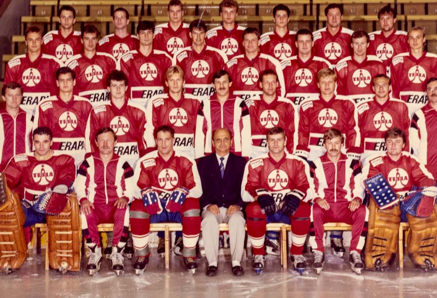 Foto - Tesla Pardubice, hokej, 1989/1990
