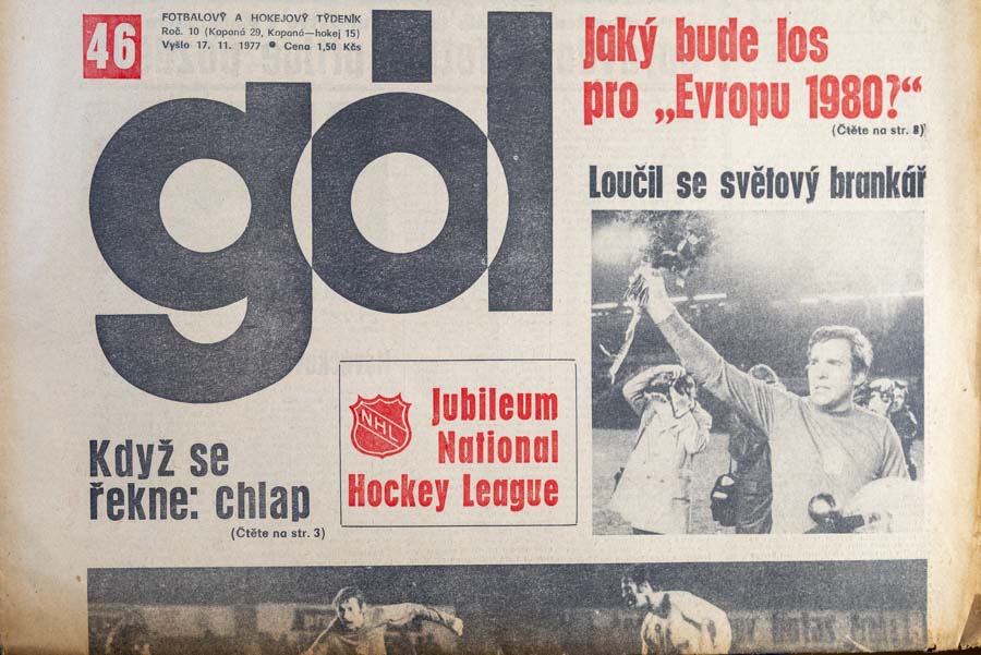GÓL. Fotbalový a hokejový týdeník, 10/29/15/1977