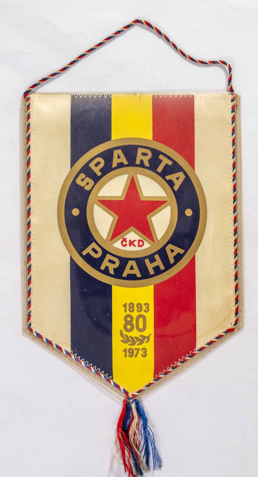 Klubová vlajka Sparta Praha, 1893 - 1973, 80 let