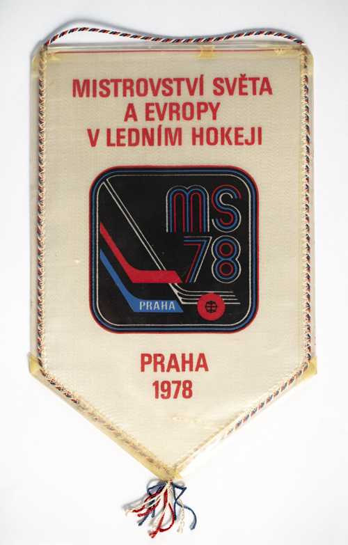 Vlajka klubová MS hokej 1978 Praha III