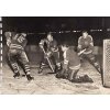 Foto hokej, momentka z utkání USA v. Finsko, 1959 (1)