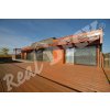 Terasa REAL DECK, Sibiřský modřín 27 x 145 mm, jemná drážka, Omo Terasový olej modřín č.009,,Fasáda REAL FACADE, prosil RAUTE 20x 90 mm PÚ Osmo 728