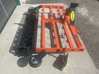 Planýrovač do koňské jízdárny HV - 200