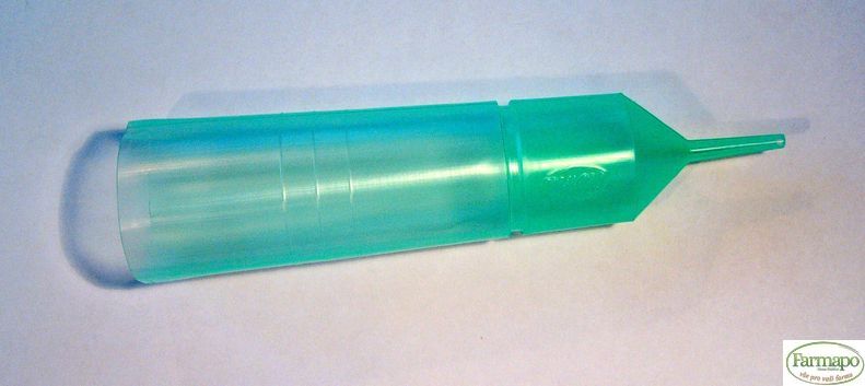 Inseminační tuba zelená s odlamovací špičkou (1000 ks v kartonu)