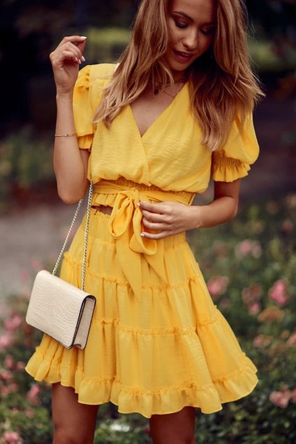 Roztomilá mini sukně s volánky žlutá 4008
