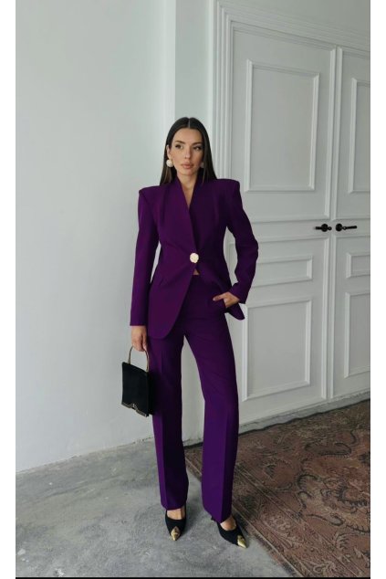 Fialový elegantný komplet