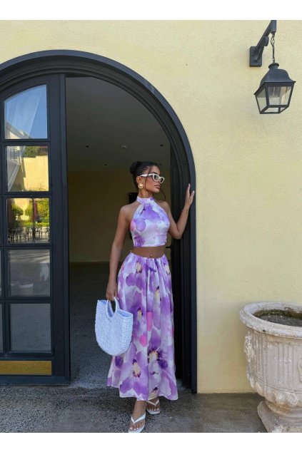 Violet Sunset – Saténový dvojdielny set s topom a maxi sukňou