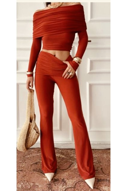 Ruby Essence – Dvojdielny set s odhalenými ramenami