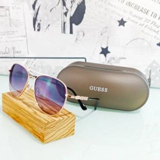 Je tady! Extra sleva 30 % se slevovým kódem: Leto24 Mrkněte on-line a vyberte si svůj srdcový kousek ❤️ #sleva #slevovykod...