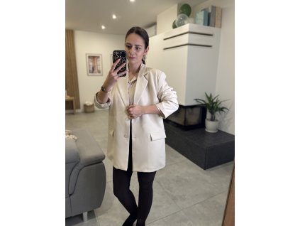 Photo 17 11 2025, 12 18 19