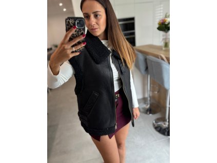 Kožušinová vesta - ČIERNA