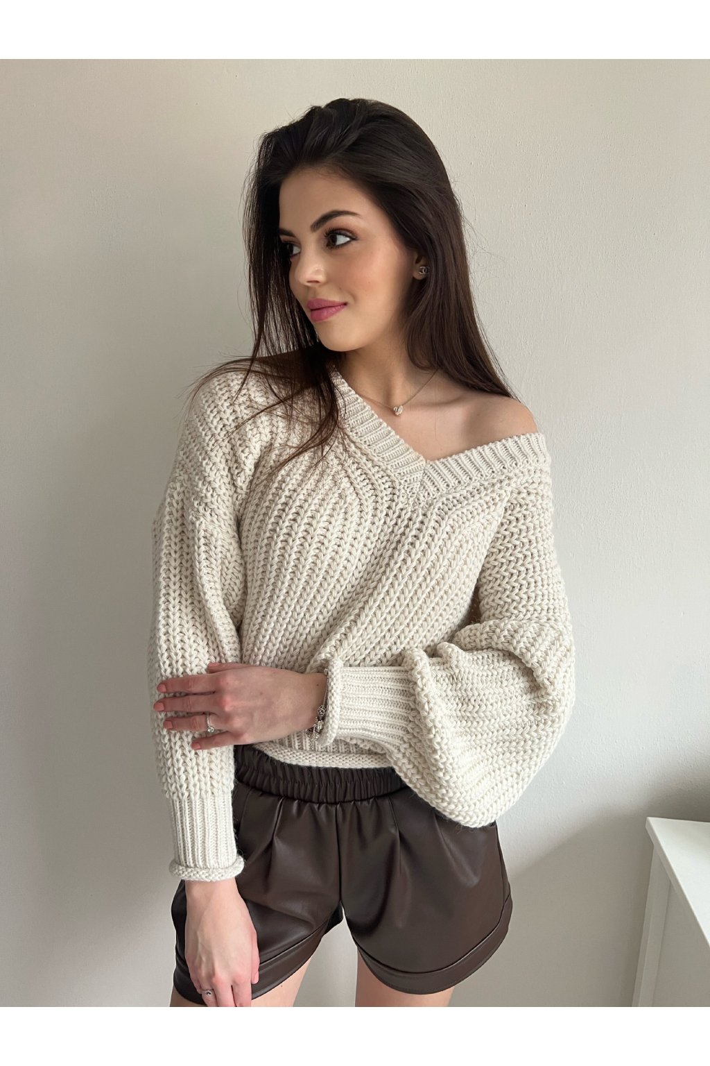 C8FA5951 8180 4D76 8F9F A403D294D078