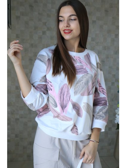 e043c6df c3b9 4d8f 9c43 4d2b15111548