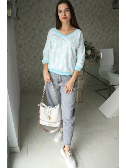 14a4797f 3124 4135 8433 7a02762f1ef6