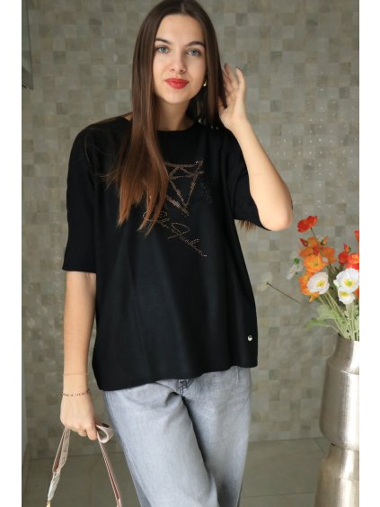 ab6247fb 0615 4033 9a14 08fffdf0f687