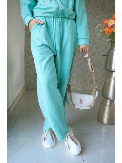 Mint tepláky vel. S/M, L/XL