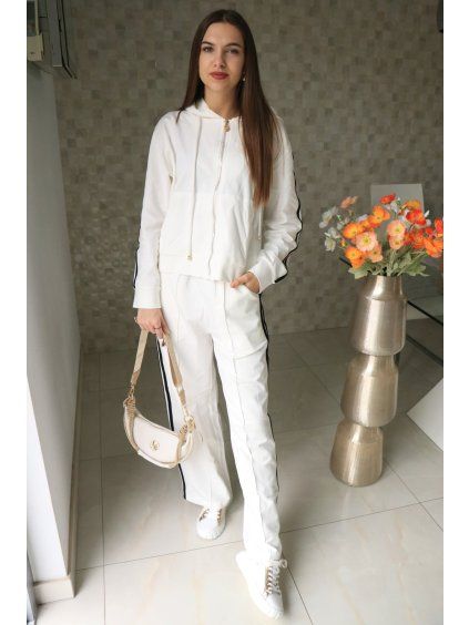 1ad7cdc2 652c 4f60 84a5 51dd8f2db50b