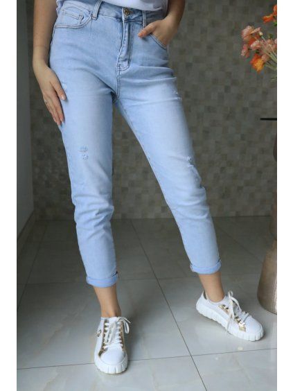 e5bfd2df ca5d 41cc ab4f 95b4aea8e7e9 (1)