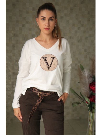 Bílá halenka s kamínky