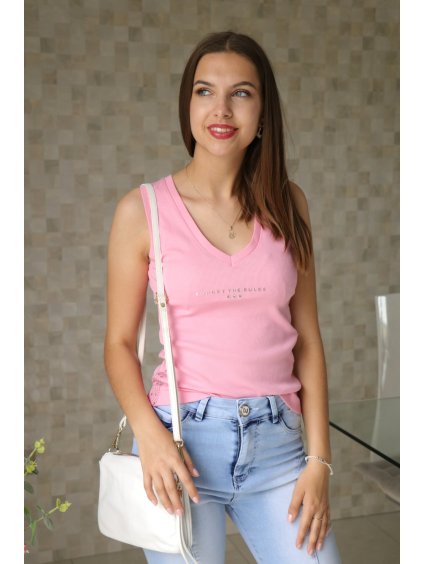 fb982dc1 3d64 4b9f be68 06b7aff1a6d7