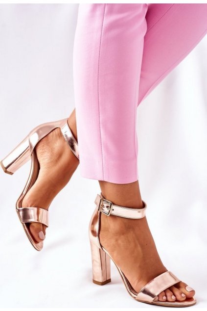 Viacfarebné dámske sandále