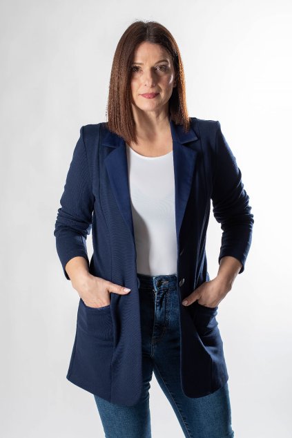 modré predĺžené sako