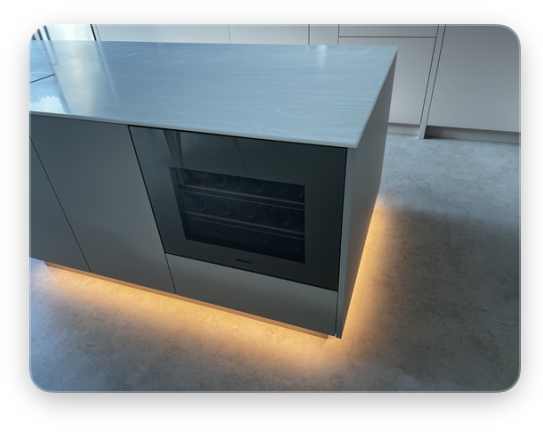 LED osvětlení nábytku a interiéru