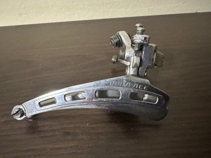 DURA-ACE prešmykač