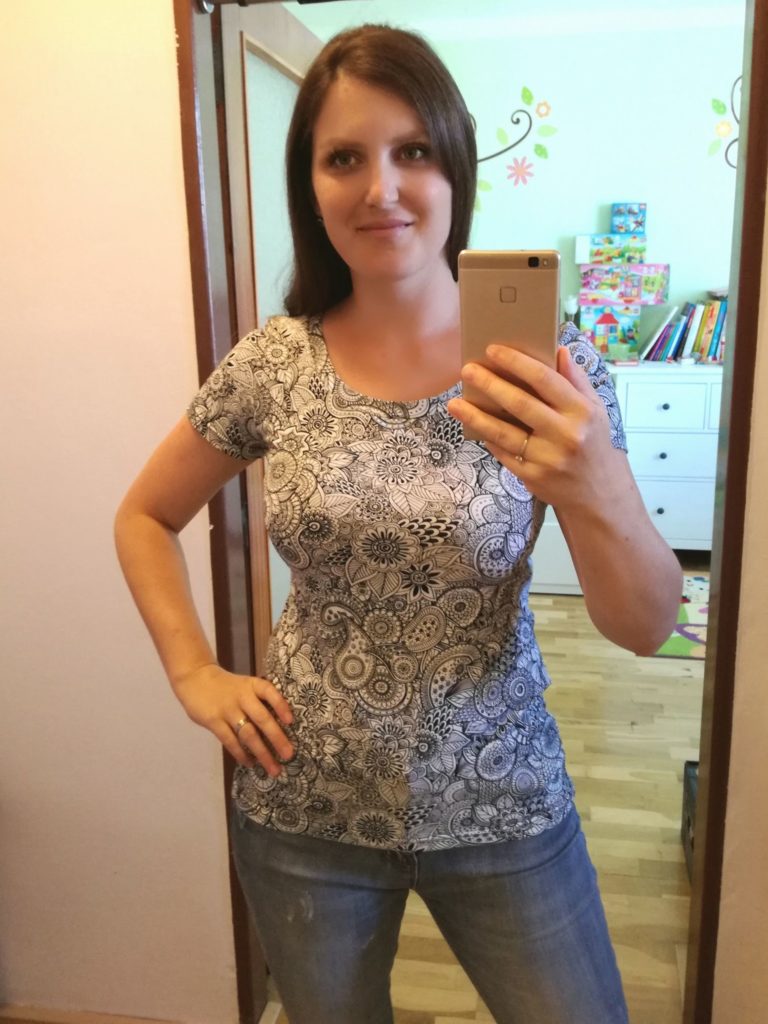 Střih na dámské klasické tričko- vel.XS-XXL (20)