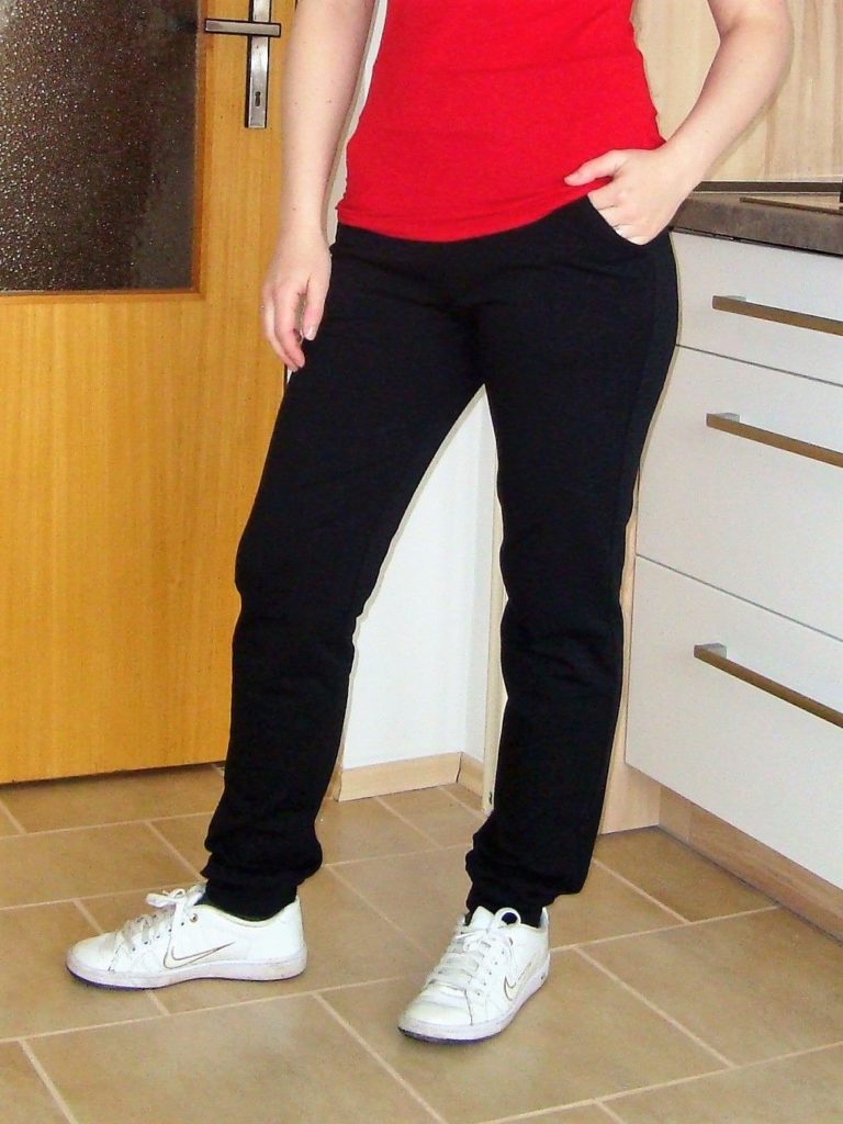Střih na dámské tepláky vel.XS-XXL (7)