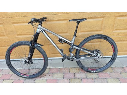 57E89DEF 4AA5 4283 A5AD 3CAEF7533D14