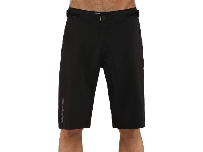 TM075A VENTURE SHORTS black