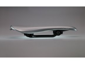 1001 trian silver