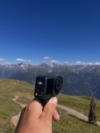 Nový hračky od @dji_czsk ready do akce! A taky už se těšíme na první dronový lítačky 🌪️ Díky za support @dji_czsk 🤜🤛