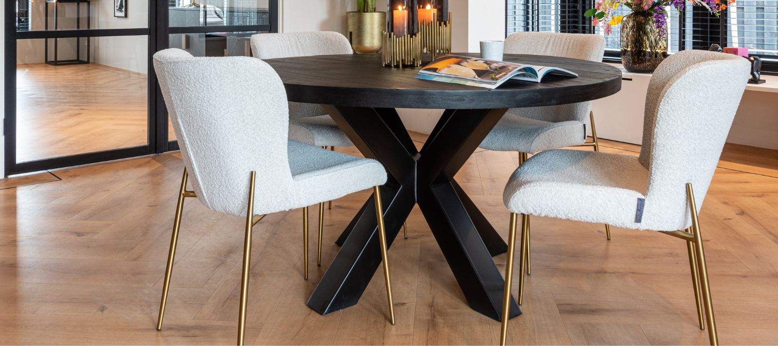 Jedálenské stoličky